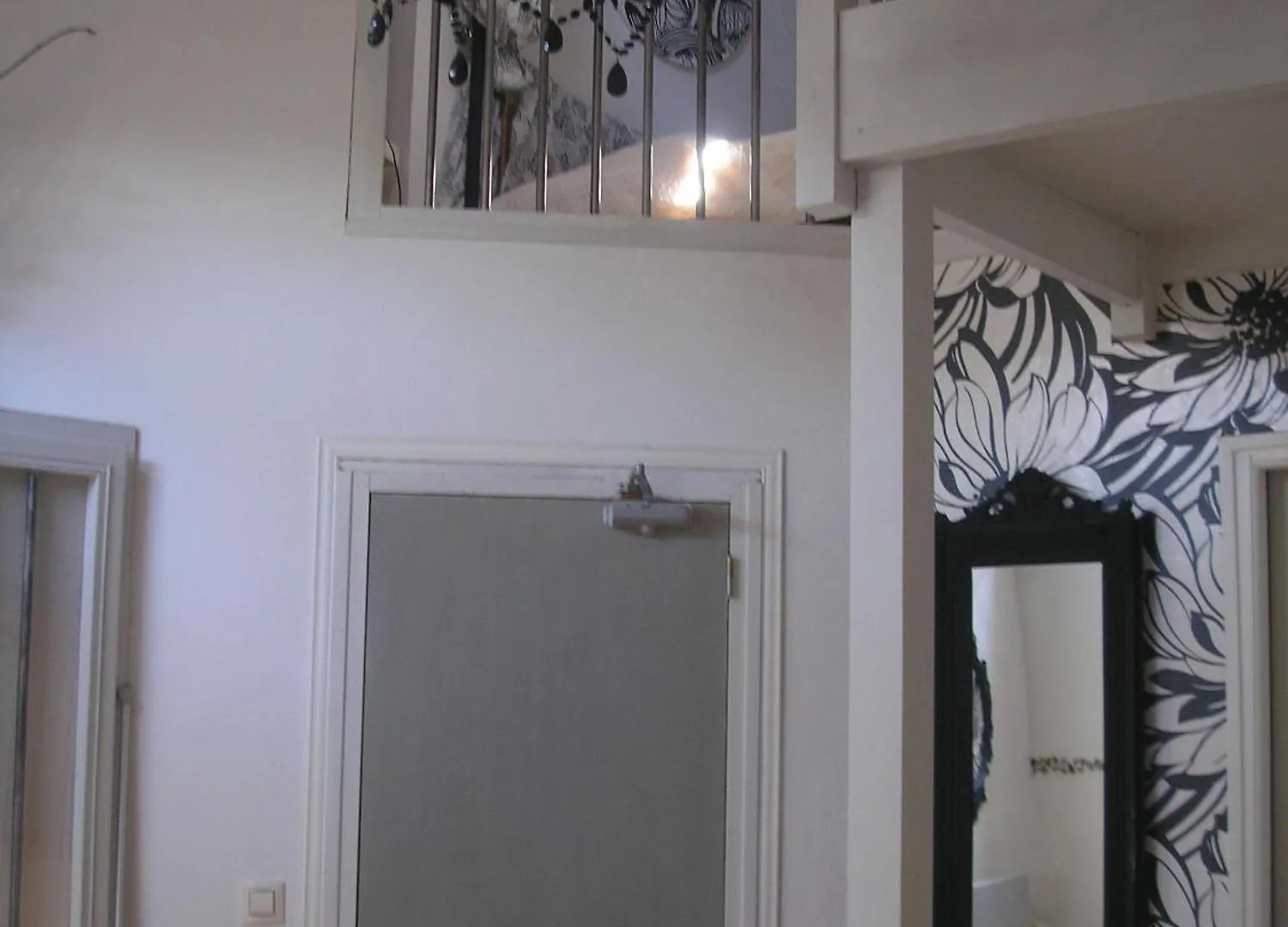 Hotel La Pastorale La Batie-Neuve Bed & Breakfast