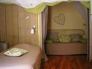 Hotel La Pastorale La Batie-Neuve Bed & Breakfast