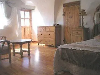 ***  Bed and Breakfast La Pastorale La Bâtie-Neuve Francia